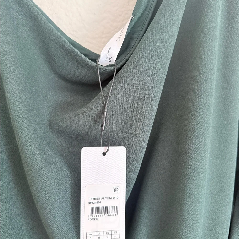 City Chic Plus Size Alysia Tie Front One-Shoulder Midi Dress Forest Green - Picture 5 of 5